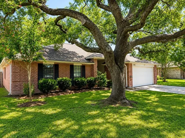 13626 Wheatbridge Dr, Houston, TX 77041