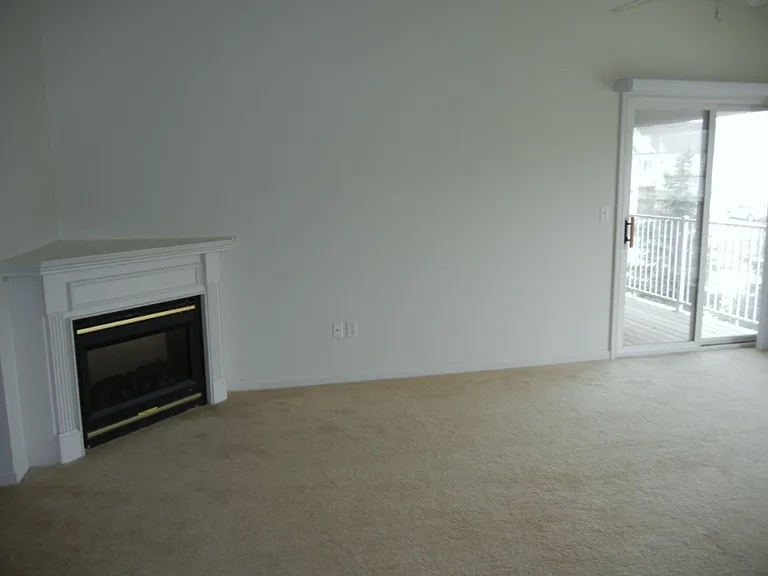 16803 Dover Dr — Photo 4