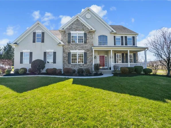 1813 Pen Argyl Rd, Pen Argyl, PA 18072