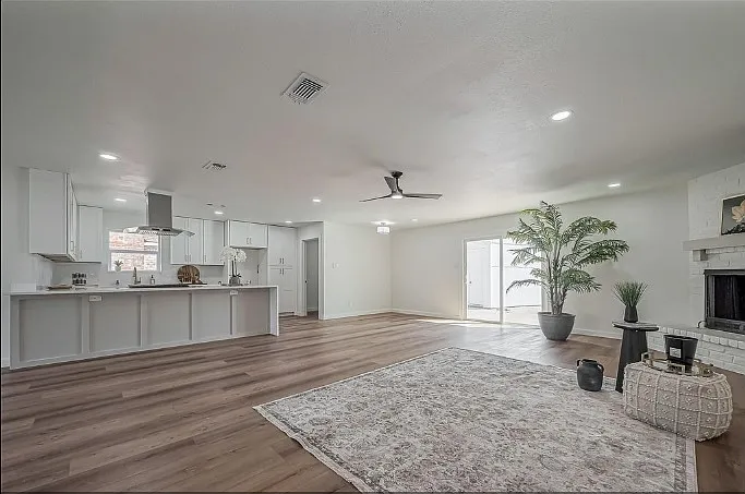 2306 Parana Dr — Photo 19