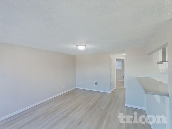 2nd image of 4904 Pacific St SW
