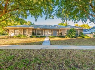 7381 Plantation Rd, Fort Lauderdale, FL 33317