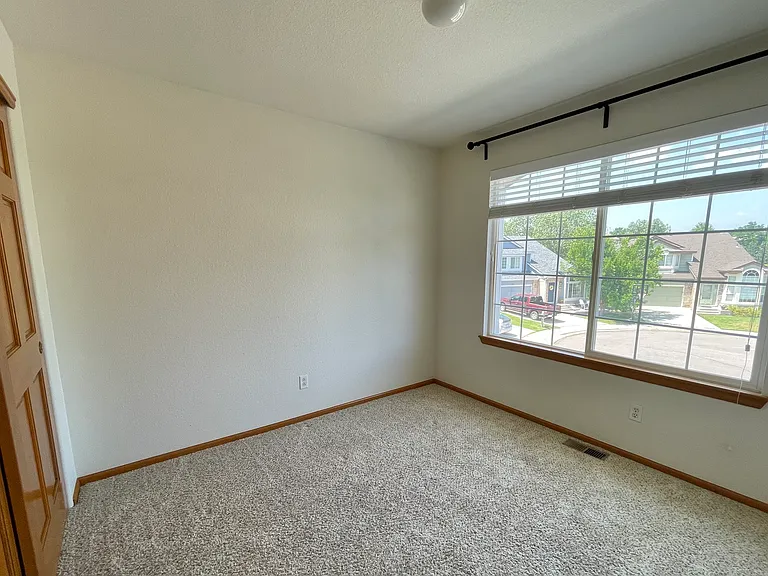 Upstairs Bedroom 2