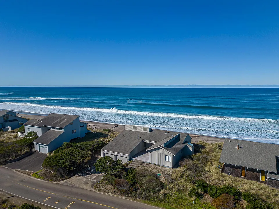 289 Salishan Dr