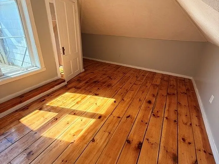 66 Green St — Photo 28