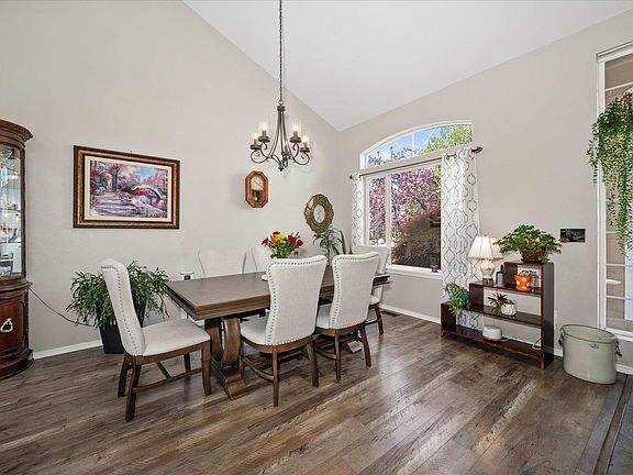 5th image of 1722 N Harmony Ln
