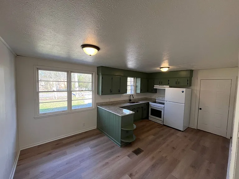 6603 Oak Hill Rd — Photo 5