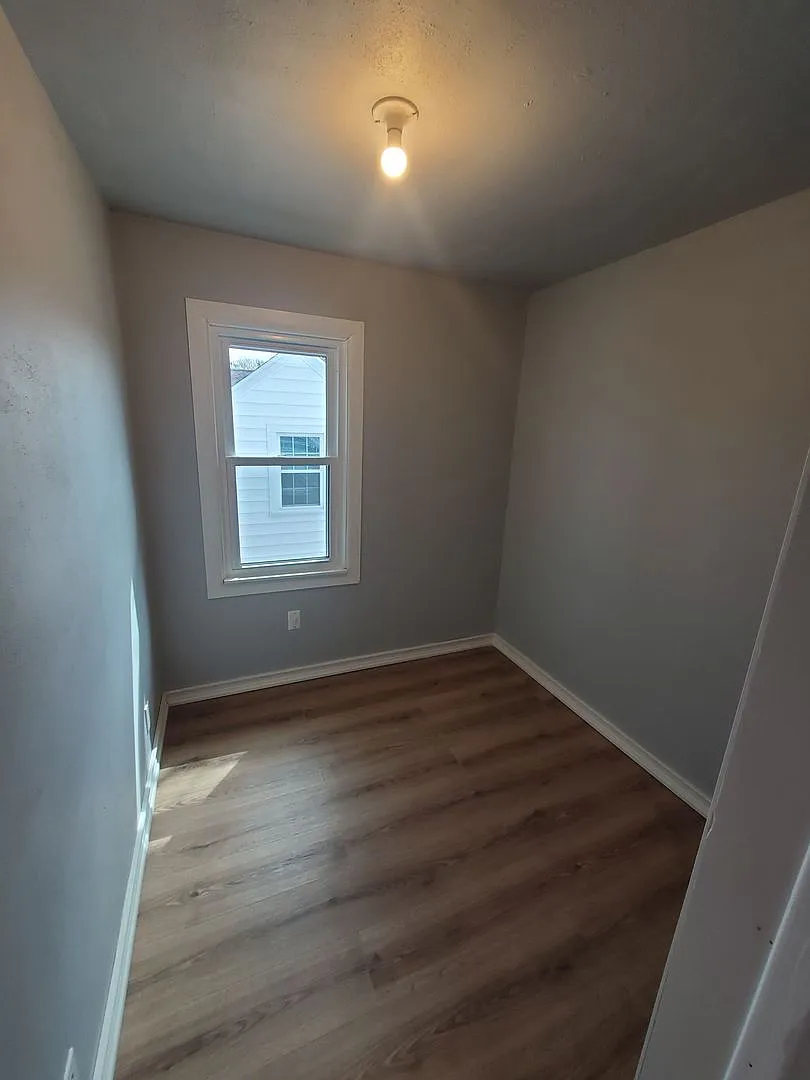 159 S 78th St. (Duplex) — Photo 3