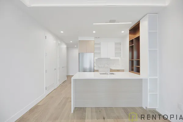 Rented by Rentopia | media 35