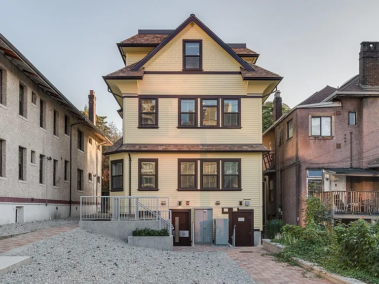 1431 Haro St #Townhouse 201 — Photo 7