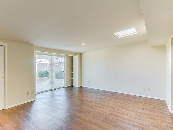 5th image of 1225 E Desert Park Ln
