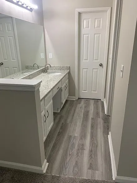 1 bed, $1,000 — Photo 3