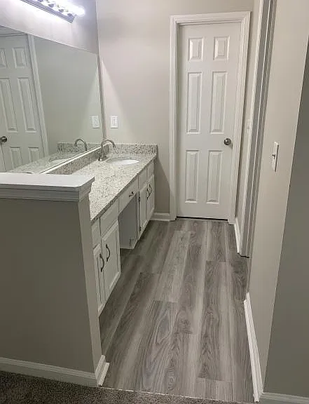 1636 Laurel Creek Cir — Photo 3