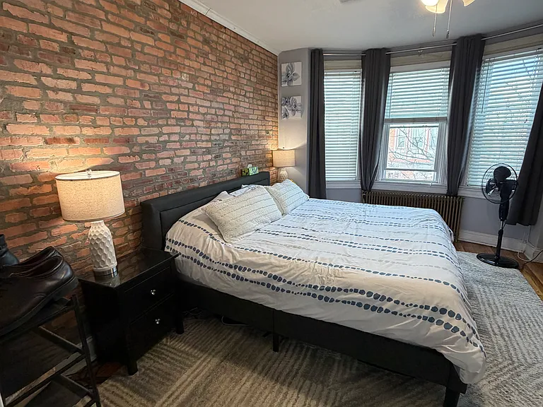 635 S Linwood Ave — Photo 17