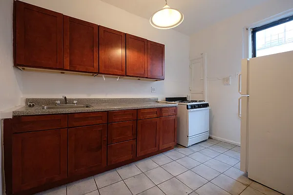 Rented by Keller Williams NYC | media 13