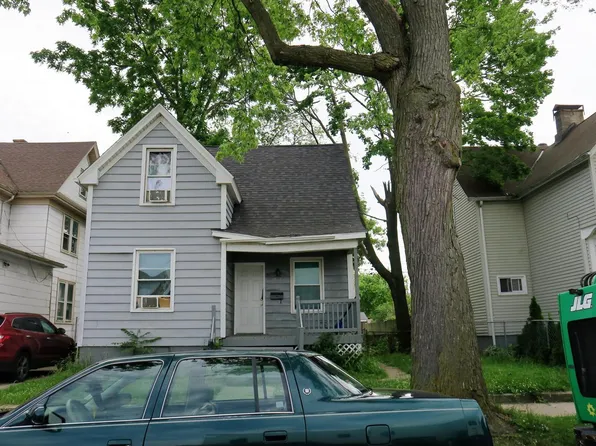 1567 Packard AVENUE, Racine, WI 53403