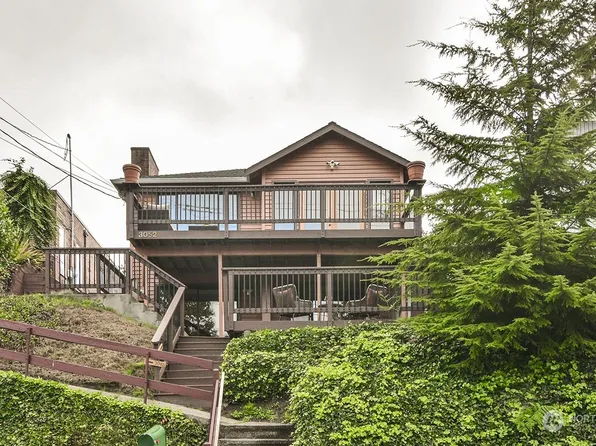 3052 Garlough Avenue SW, Seattle, WA 98116