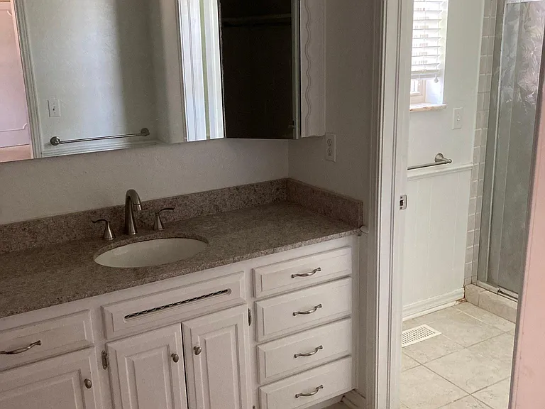 3124 Tudor Rd — Photo 10