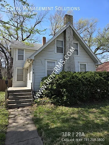111 NW Quinton Ave Photo 1