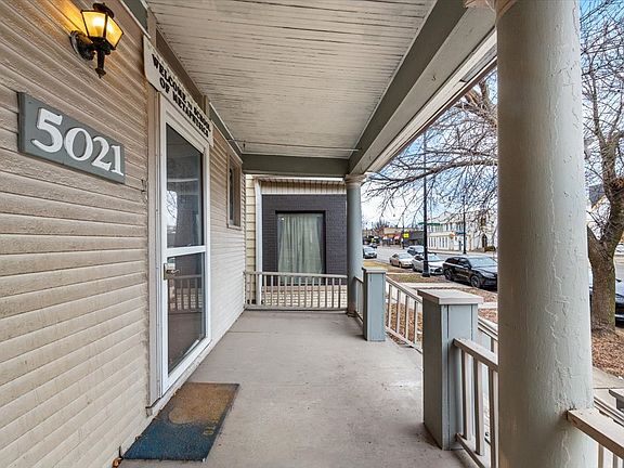 3rd image of 5021 W Irving Park Rd