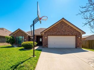 131 Eagle Nest Ct, Richwood, TX 77566