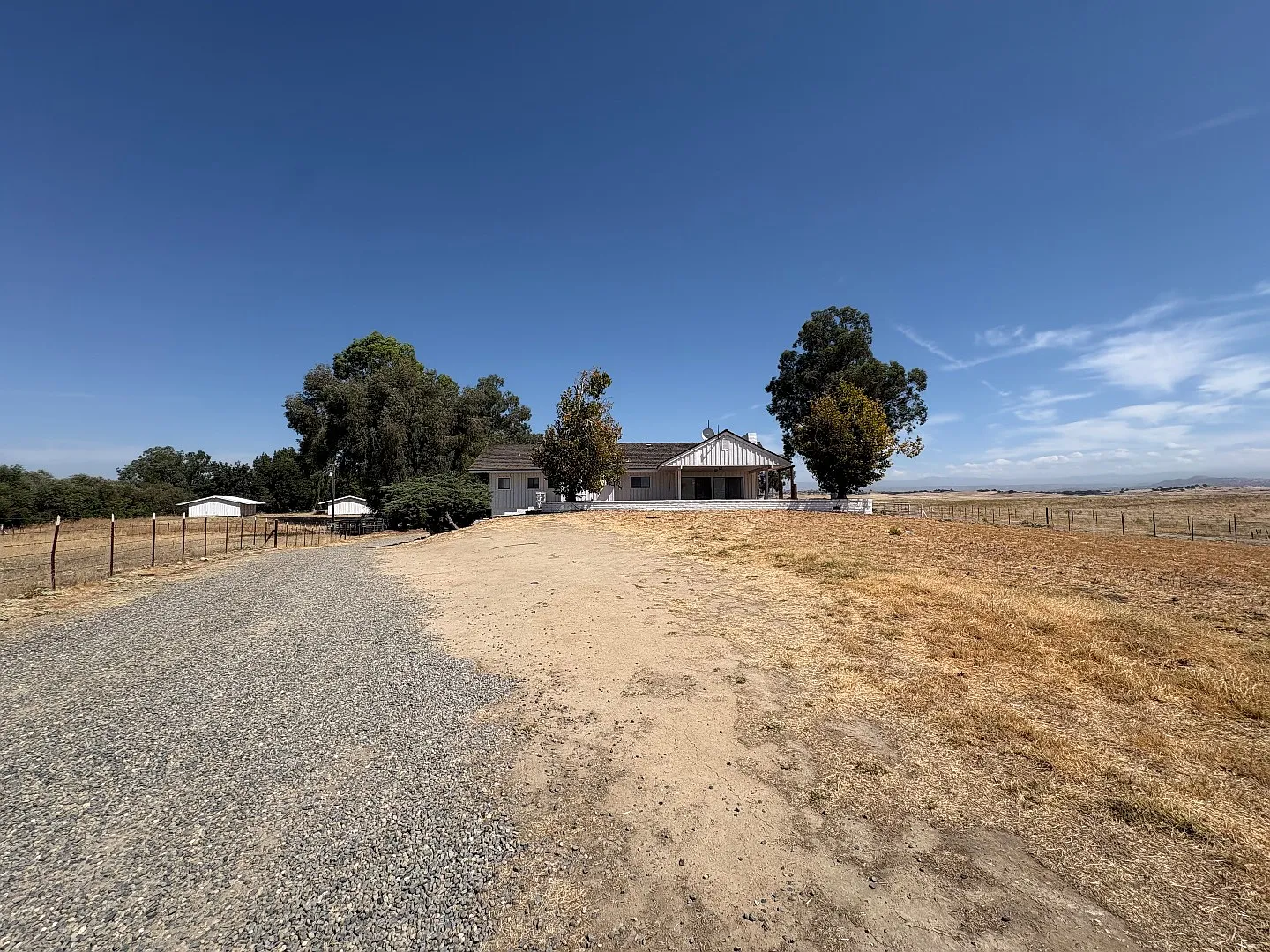 41181 Wide Awake Ranch Rd — Photo 2