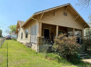 307 N 3rd St, Henryetta, OK 74437