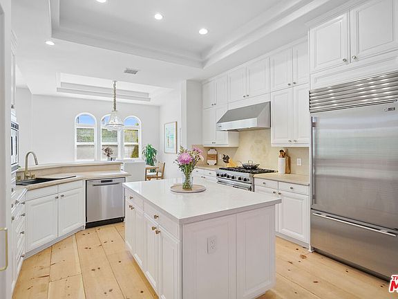 2nd image of 23947 De Ville Way