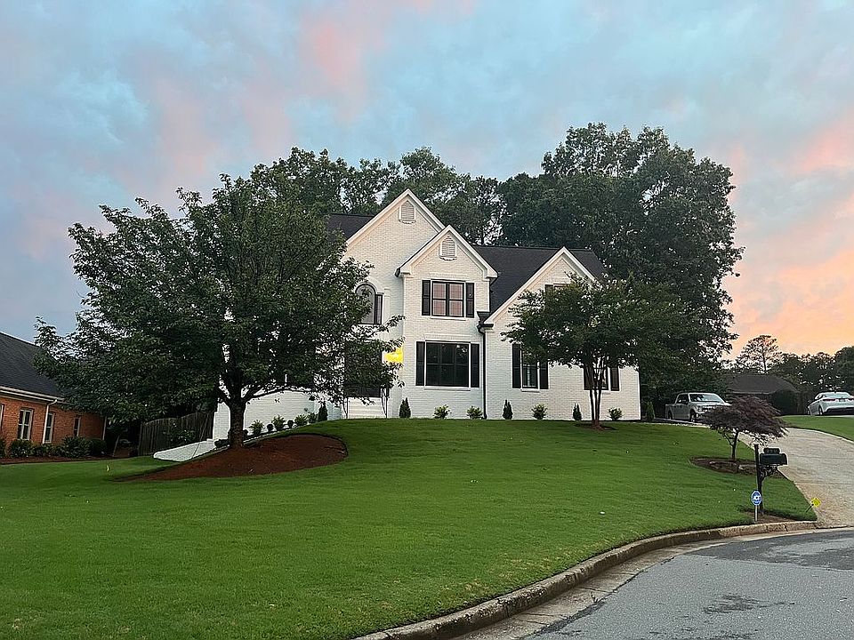 1st image of 950 Nightingale Walk