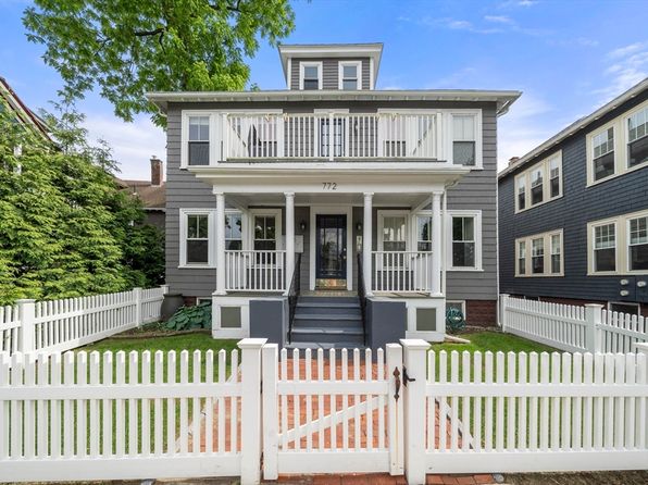 772 Centre St APT 2, Jamaica Plain, MA 02130