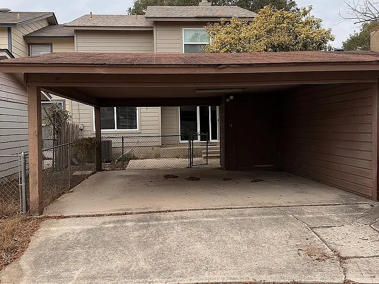 13606 Dutch Myrtle — Photo 2