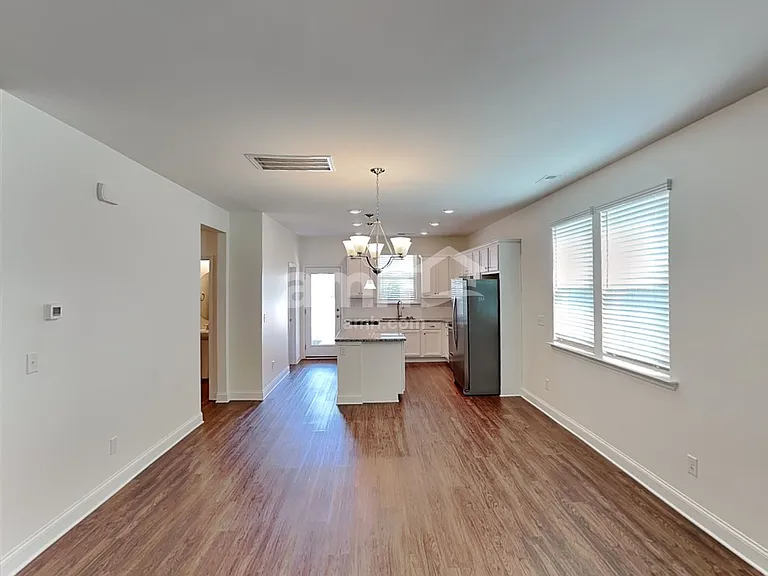 309 Stowe Rd — Photo 5