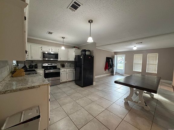 2nd image of 18 Paige Ave
