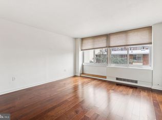604 S Washington Sq #36-113, Philadelphia, PA 19106