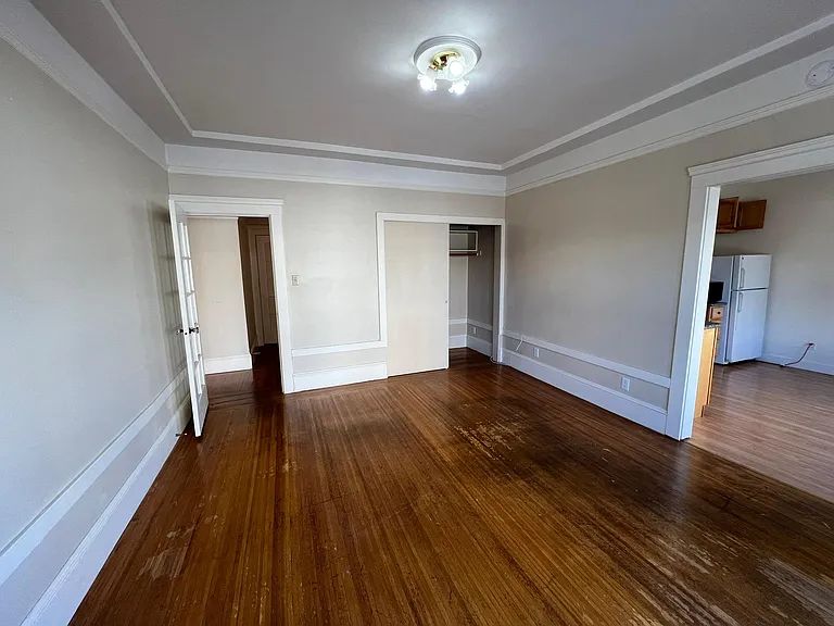 495 27th Ave #8 — Photo 17