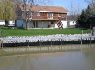 700 S Fostoria Rd, Port Clinton, OH 43452