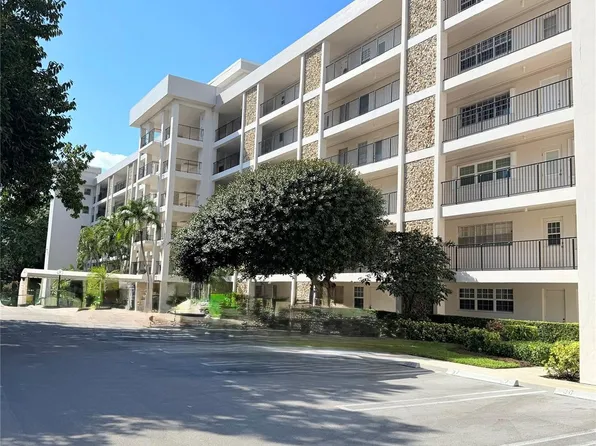 2801 N Palm Aire Drive #604, Pompano Beach, FL 33069