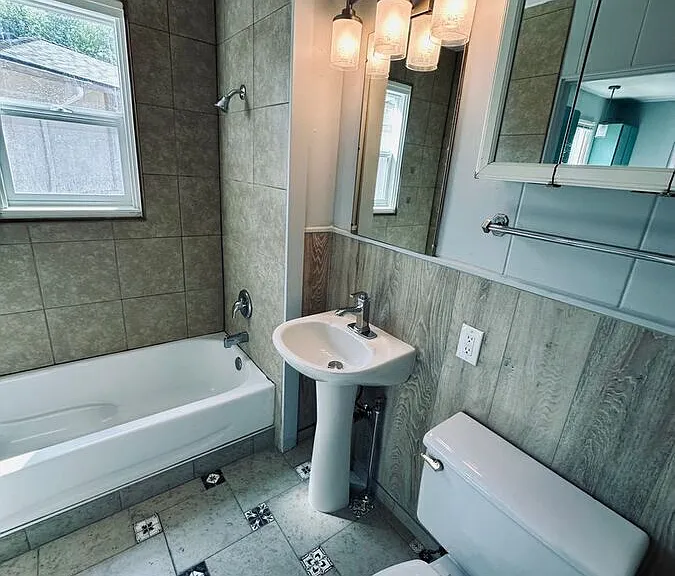 1380 N Sierra St #160 — Photo 9