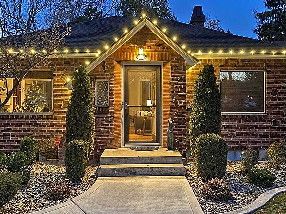 Holiday Lighting