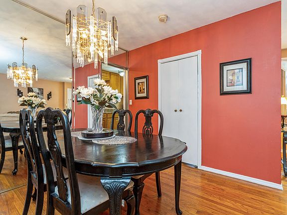 5th image of 157-62 17th Ave #5-31