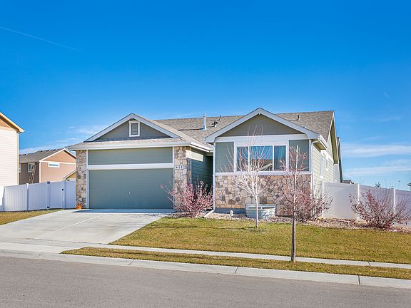 2nd image of 822 Mount Sneffels Ave