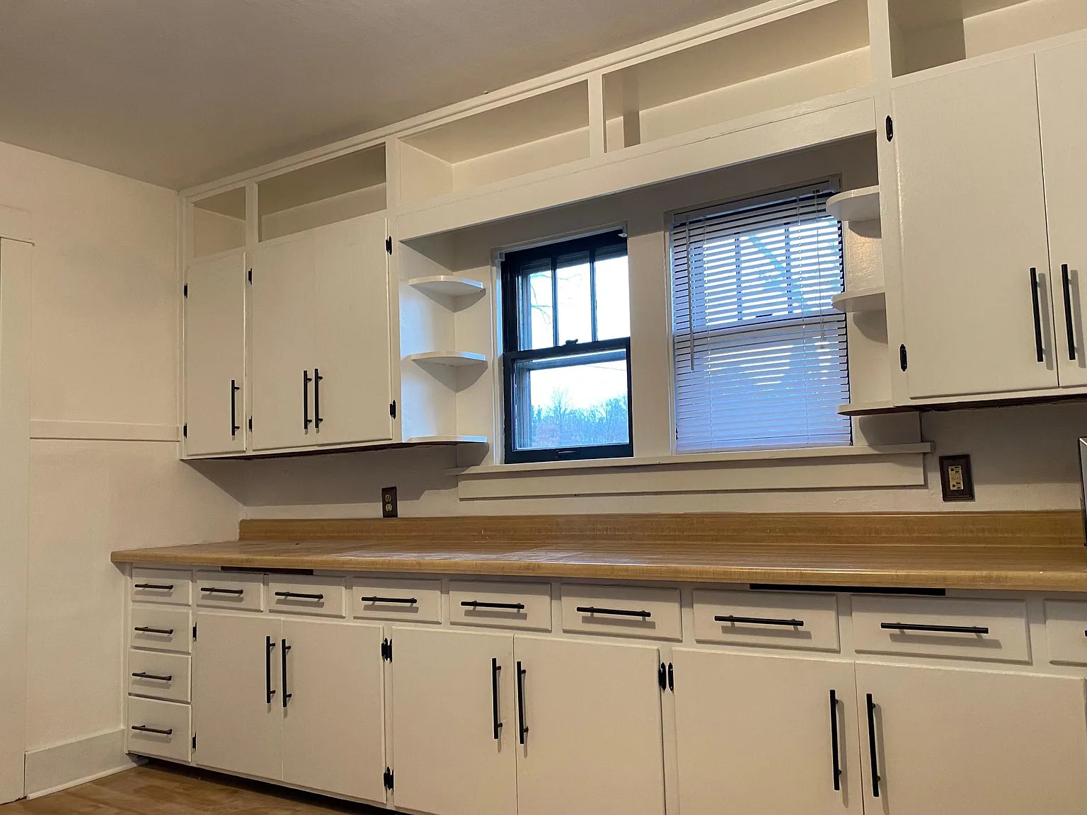 2 bed, 900 sqft, $1,500 — Photo 2