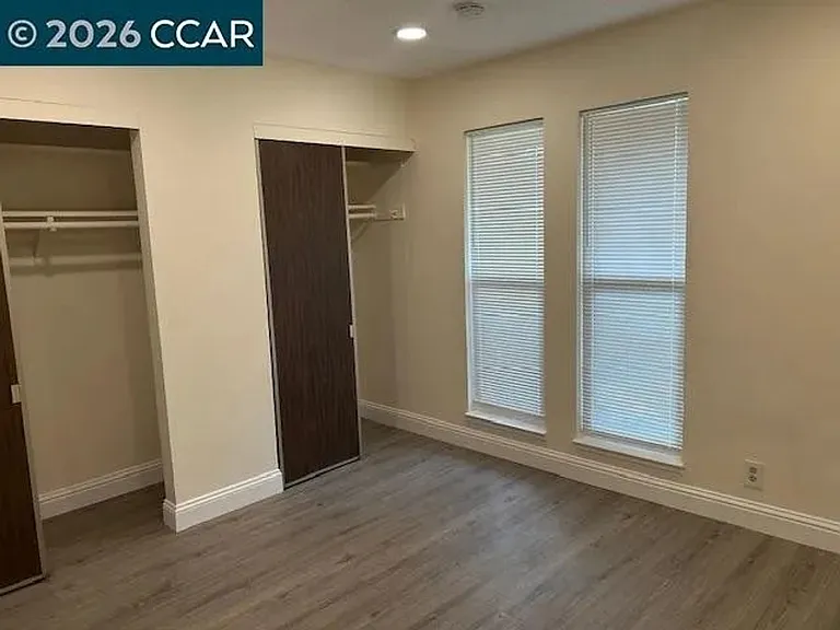 5451 Roundtree Pl #F — Photo 11
