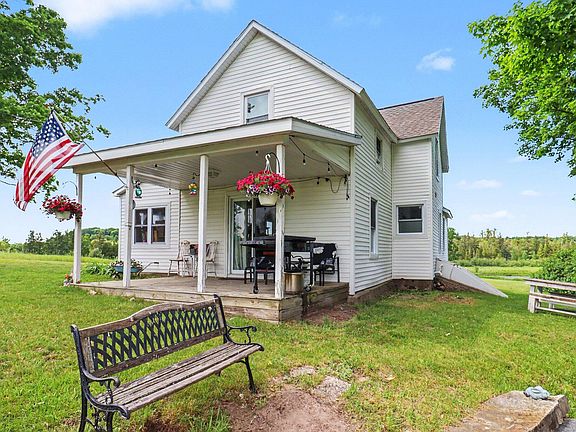 3rd image of 17274 Wilson Rd
