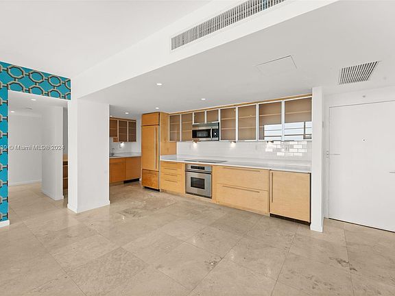 4th image of 20 Island Ave APT 1109