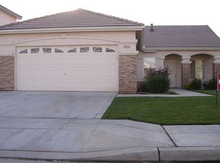 8085 N 5th St, Fresno, CA 93720