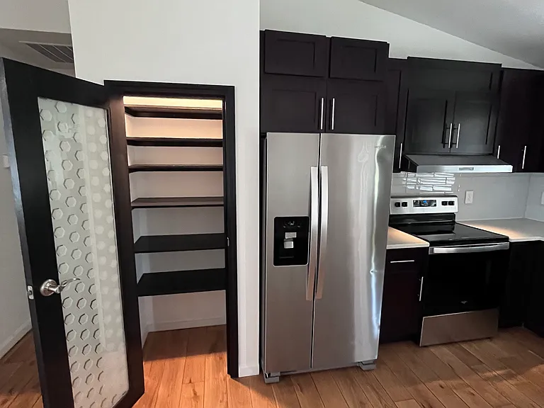 2603 S 86th Ave — Photo 6