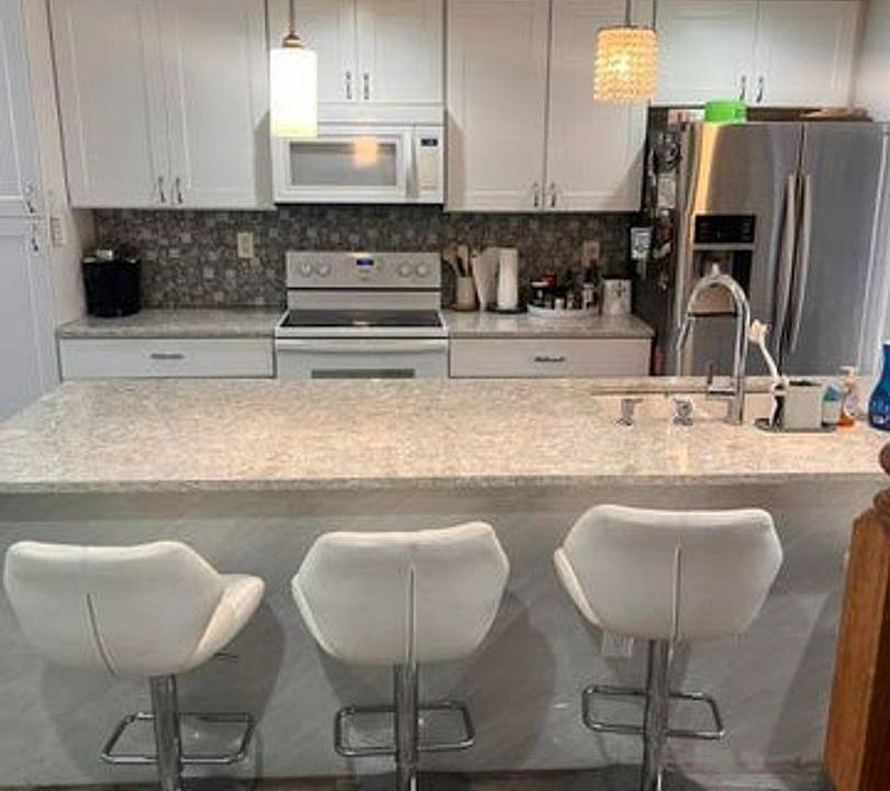 1st image of 8249 NW 9th St #5