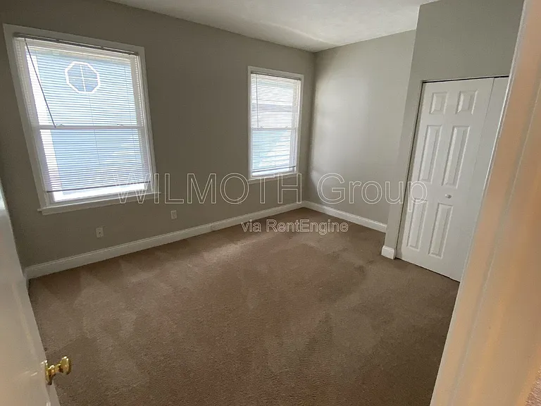 2458 N College Ave — Photo 13