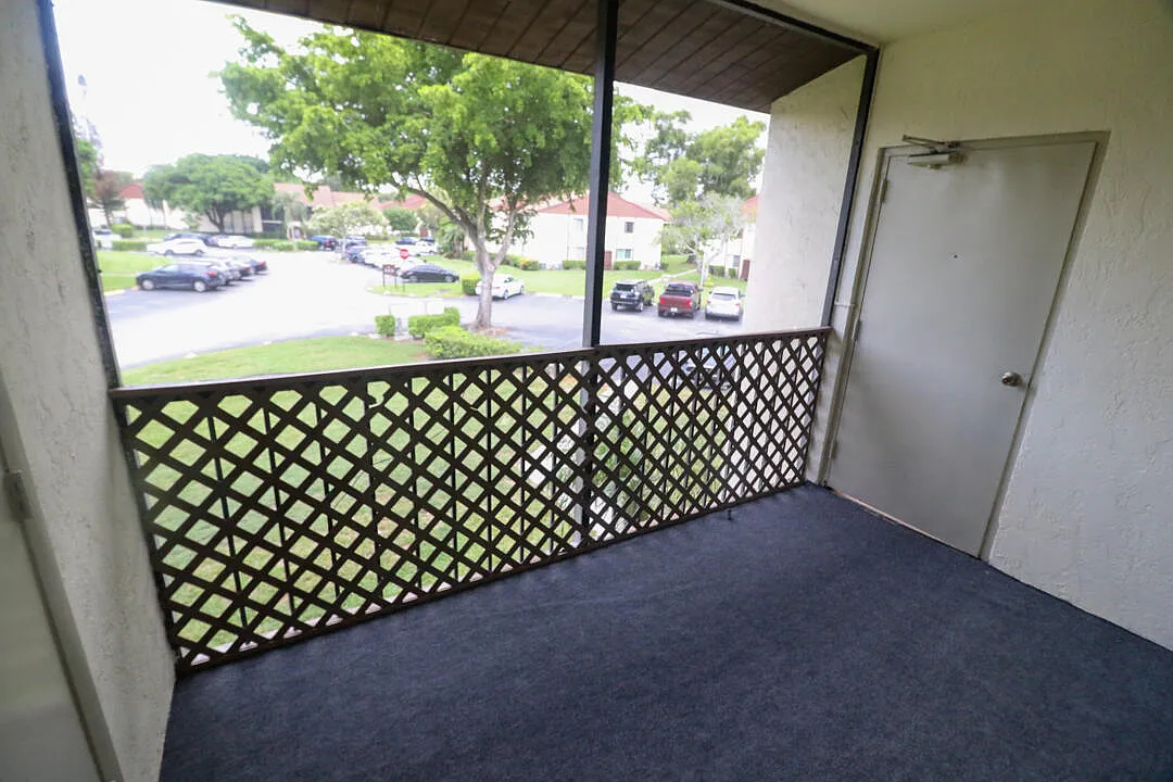 2 bed, 2.0 bath, 1115 sqft, $1,850 — Photo 4